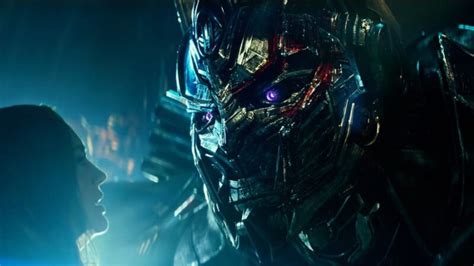 Optimus Prime Assustador Em Novo Trailer De Transformers O Ltimo