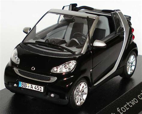 Smart Fortwo II Cabrio Deepblack Werbemodell Minichamps