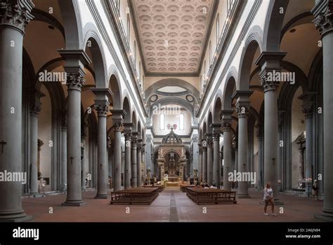 Basilica Of The Santo Spirito Fotografías E Imágenes De Alta Resolución