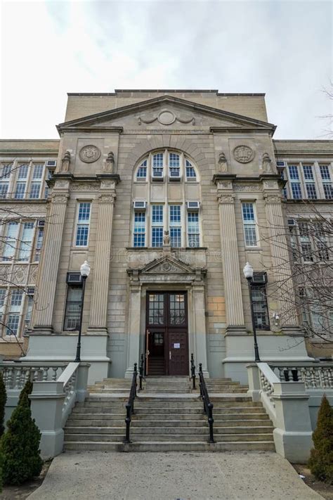 Abraham Lincoln High School in Brooklyn, New York Editorial Photography - Image of architecture ...