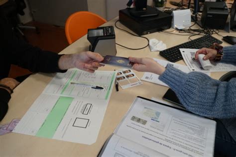 Cartes D Identit Et Passeports Une Nouvelle Ville Du Lauragais Va