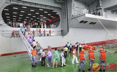 遼寧艦 香港等你再來！ 香港文匯網