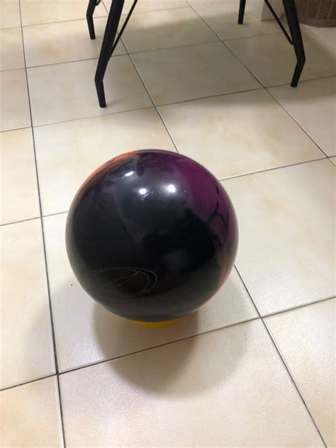 15lb Bowling Ball Sports Equipment Sports And Games Billiards