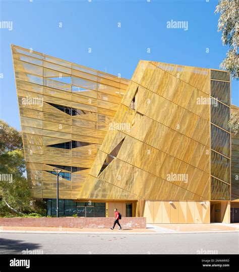 Joondalup, WA, Australia - Ngoolark building at Edith Cowan University ...