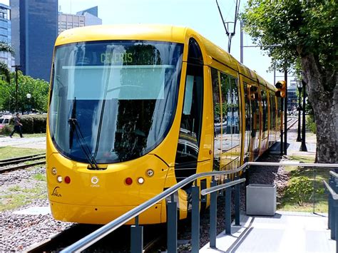 Puerto Madero Tren Historia Y Belleza De Buenos Aires Ife