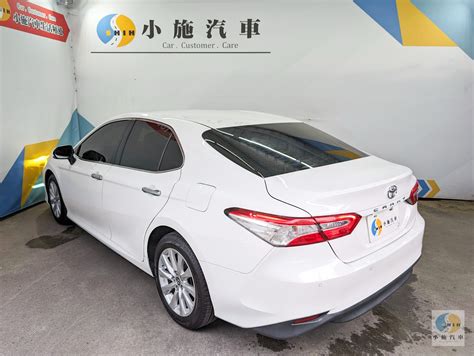 2019 Toyota Camry 2.5豪華 自排 白 - 小施汽車商行