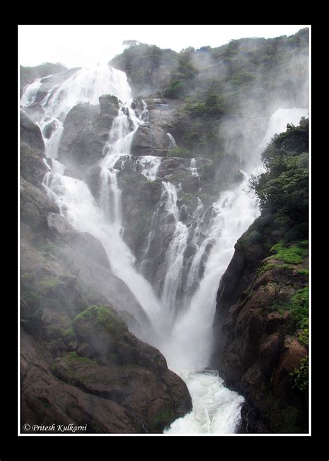 Travel blogs: Monsoon Dudhsagar Waterfall Rail Trek