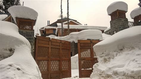 Ice Palace The Gates Of The Khyber Hotel In Gulmarg After Flickr