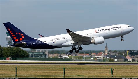 OO SFU Brussels Airlines Airbus A330 223 Photo By Annick Lefebvre ID