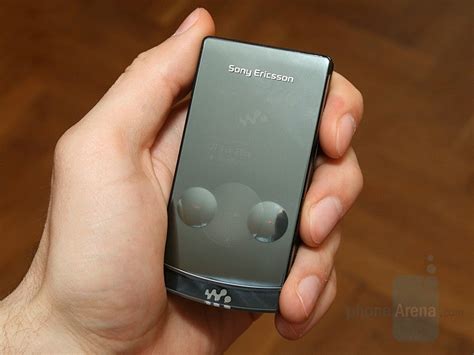 Hands On With Sony Ericsson W980 And G502 Phonearena