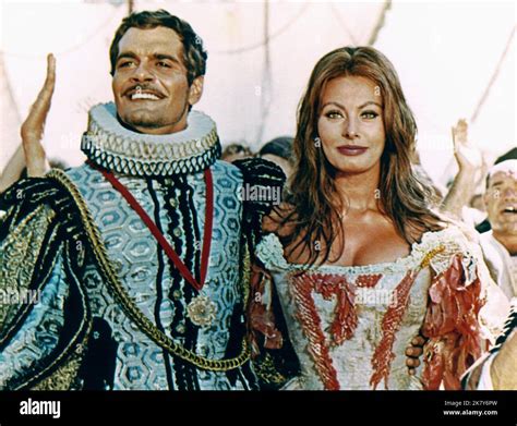 Omar Sharif Sophia Loren Film More Than A Miracle Cinderella