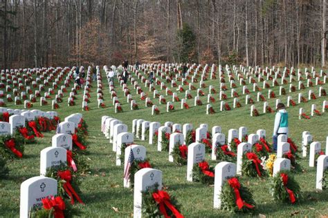 Quantico National Cemetery 2013 Wreath Project, Quantico, National ...