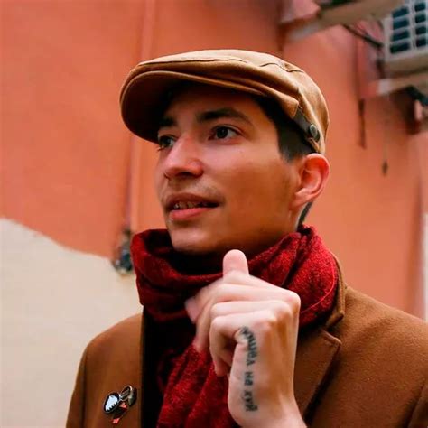 Half Naked Protester Posing As Christ Enacts Own Crucifixion Outside Security Building Daily