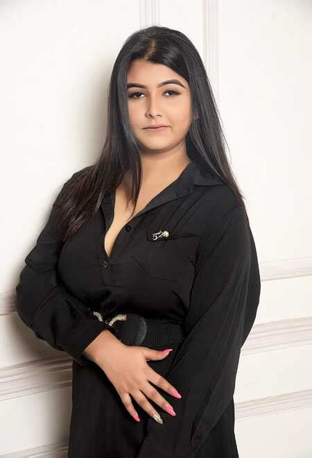 Simi Is Hot Sexy Private Escort In Bangalore