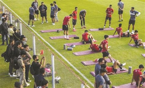 Jelang Kontra Brunei Timnas Indonesia Gelar Latihan Perdana Indoposco