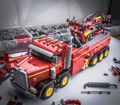 LEGO Technic Heavy Duty Tow Truck MOC HelloBricks