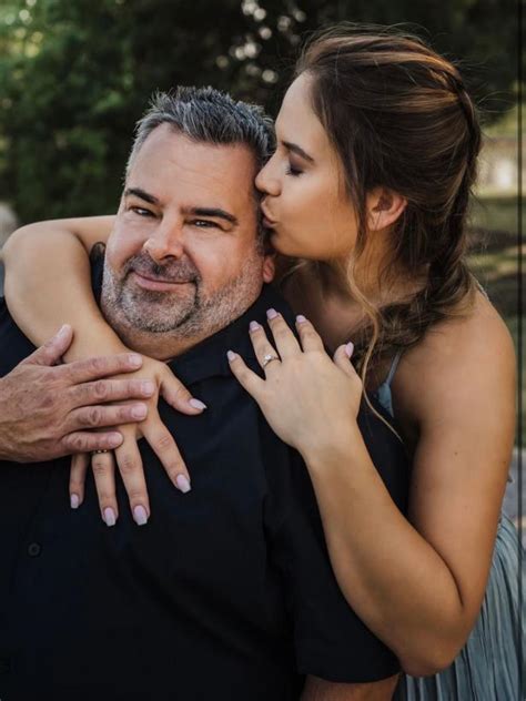 Big Ed And Lizs Engagement Photos 90 Day Fiance