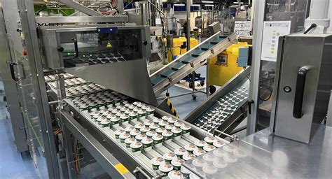 Danone inicia el procés per tancar la planta de Parets del Vallès