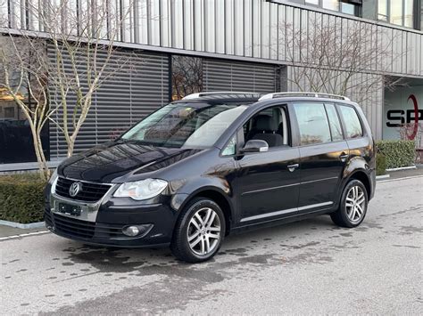 VW Touran 2 0 EcoFuel Highline gebraucht für CHF 6 990 auf AUTOLINA