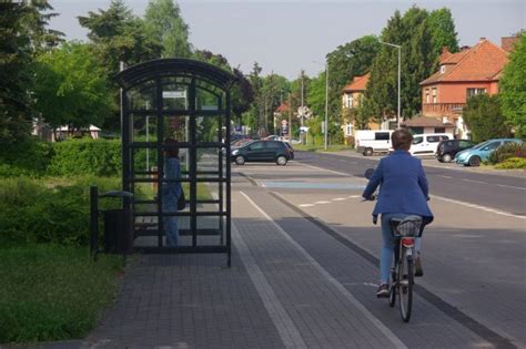 Problematyczna Droga Pieszo Rowerowa W Centrum Miasta Puszczykowa