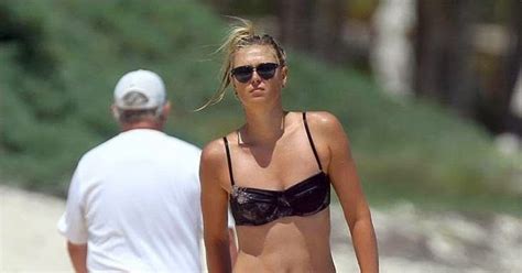 Retro Bikini Maria Sharapova Wears A Magenta Bikini At Mexico On