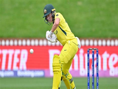 Alyssa Healy Chamari Athapaththu Move Up In Icc Women S T I Player