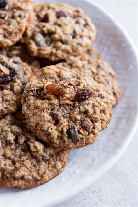 Oatmeal Raisin Cookies {Soft & Chewy} - Kristine's Kitchen