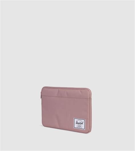 Buy Herschel Anchor Sleeve 14 Inch Tablet Bag In Pink 6thStreet Bahrain