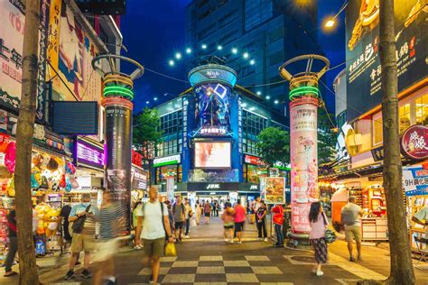 中華路會是「台灣香榭麗舍大道」嗎？台北第一個徒步街區——西門町的過去與未來 未來城市＠天下 進步城市的新想像