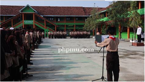 Kenang Jasa Pahlawan MTs MA Miftahussalam Gelar Upacara Peringatan