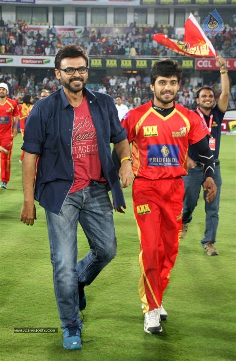 Telugu Warriors Vs Mumbai Heroes Match Photos Photo 63 Of 150