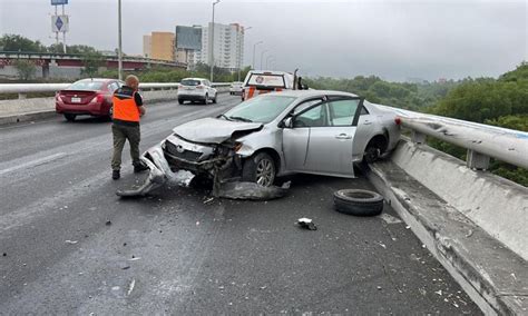 Choca En Morones Prieto Por Ir A Exceso De Velocidad