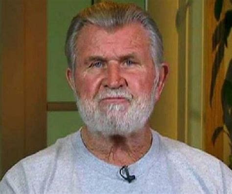 Mike Ditka Biography - Facts, Childhood, Family Life & Achievements