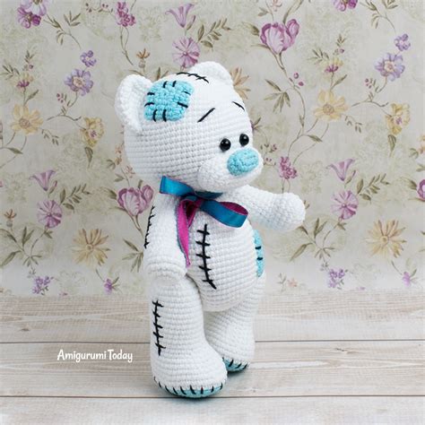 Free Teddy Bear crochet pattern - Amigurumi Today