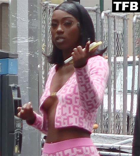 Flo Milli Shows Off Her Sexy Tits As She Arrives At Sirius Xm In Nyc