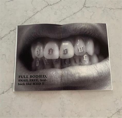 Grillz Chrome Hearts New Energy Comme Des Garcons Star Girl Grafik