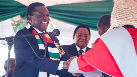 Emmerson Mnangagwa Sworn In As Zimbabwe S President Olomoinfo