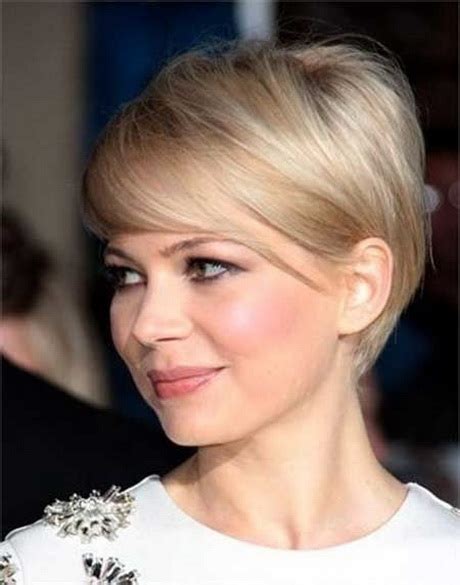 Short Hairstyle For Thin Hair