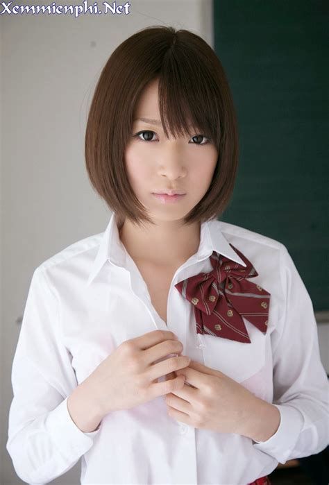 Xem hình cô nữ sinh Mayu Kamiya cởi đồ khoe nội y Xem ảnh người đẹp châu á hình nền hot girl