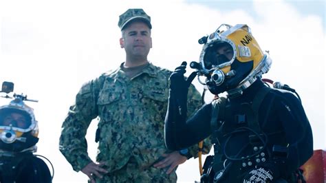 navy diver careers navycom