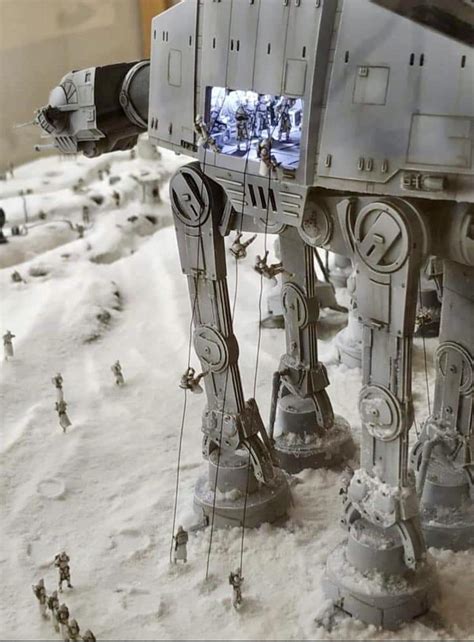 Dyi Star Wars Diorama Hoth - Star Wars Celebration V - Hoth Echo Base ...