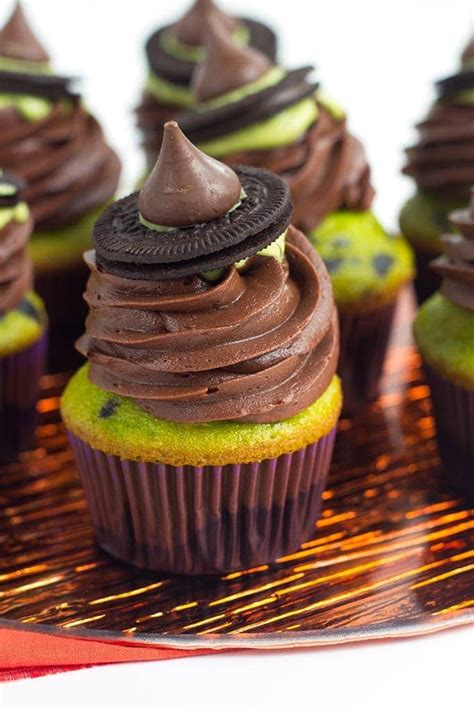 Witch Hat Cupcakes Fun And Easy Halloween Party Treat