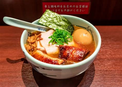 6000杯食べたマニアがオススメ！新宿周辺の激ウマ人気ラーメン30選 Vacanラーメン特集