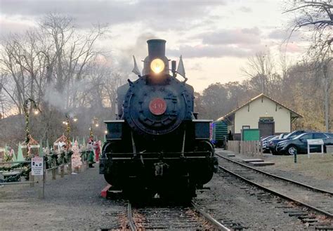 Valley Railroad #40, Doc Brown's Steam-Powered Ride | Steam Giants