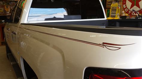 Pinstriping Master Casey Kennell * THE PAINT CHOP