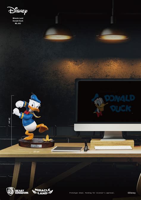 Beast Kingdom Toys Disney Miracle Land Donald Duck Statue Toyslife