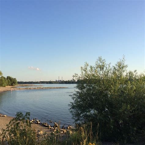 Himmelgeister Strand Strand In Dusseldorf