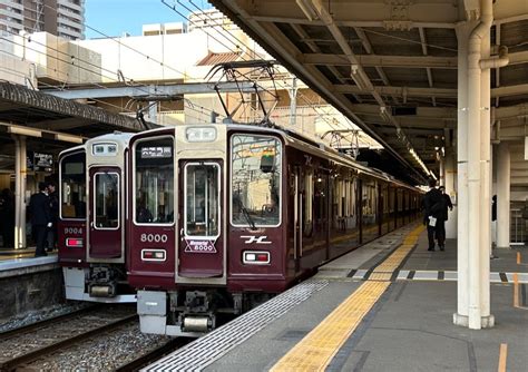 阪急神戸線朝ラッシュ8000f通勤急行•「ハチワレ号」準急等 かんさい街ある記