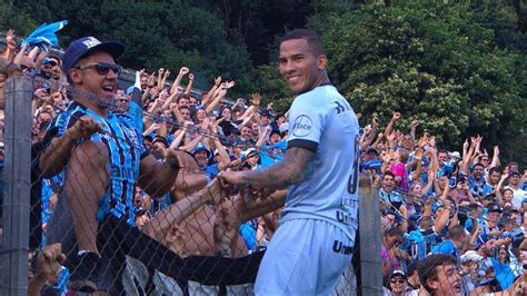 Jael leva o terceiro cartão amarelo e desfalca o Grêmio contra o São