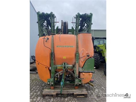 Used Amazone Amazone Uf Boom Sprayer In Listed On Machines U